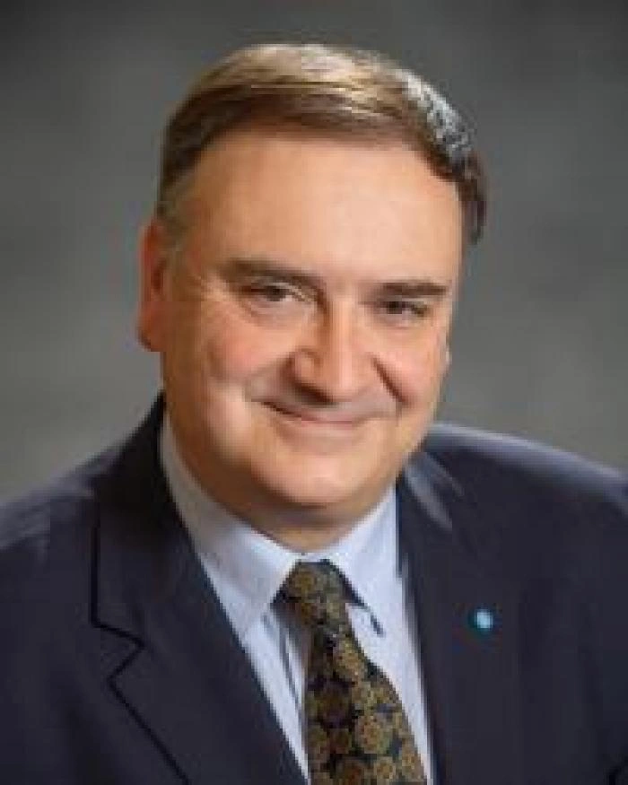 Peter Martinez