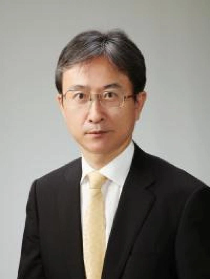 Shuzo Takada