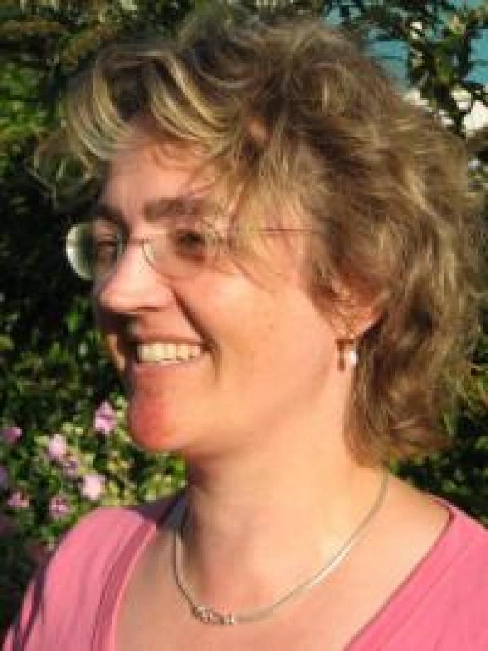 Tanja E. Zegers